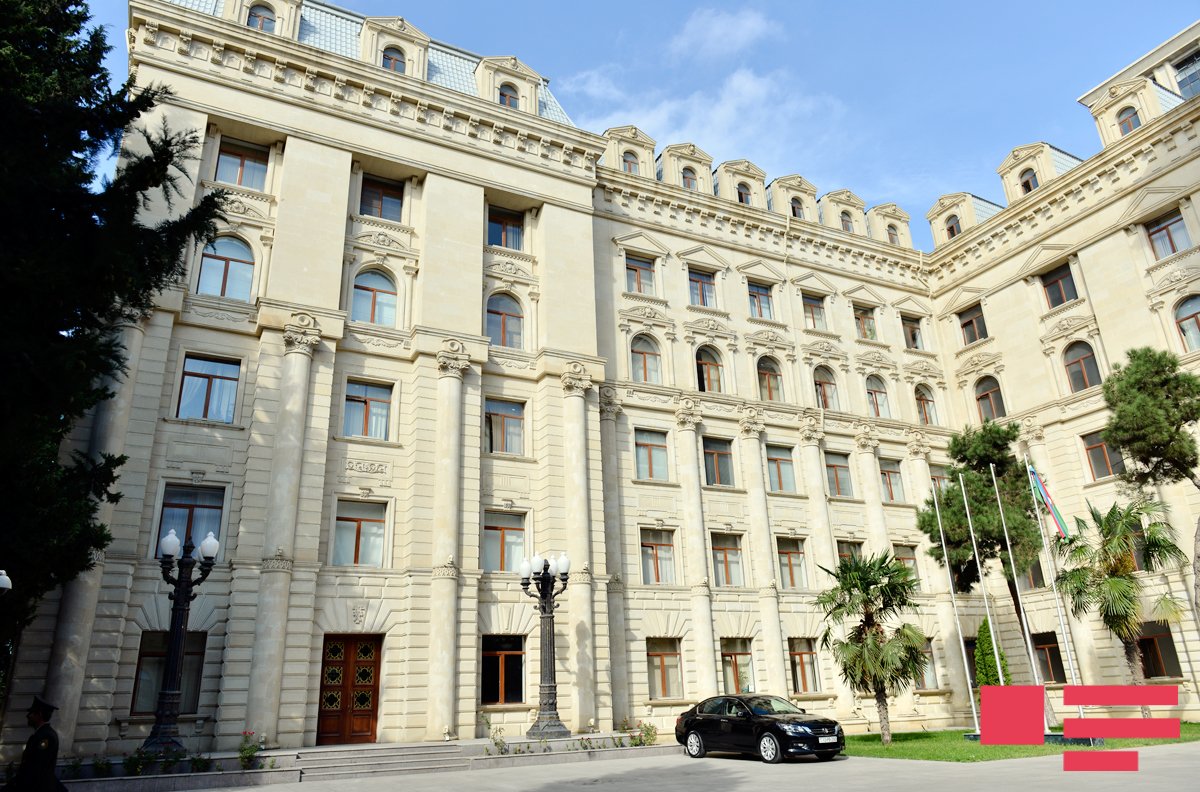 İraqda azərbaycanlı qadınların saxlanılmasına münasibət