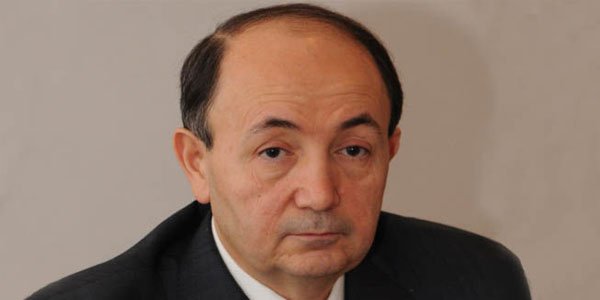 Nazir şöbə rəisini işdən çıxardı