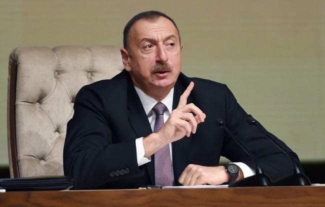 "İnsanları narahat edən məsələləri həll etməliyik" - İlham Əliyev