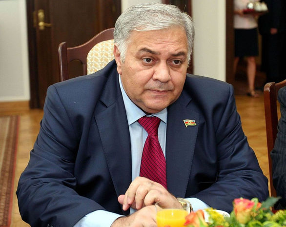 “Siz Milli Məclisin binasına nə vaxt daxil olmusunuz?" - Oqtay Əsədov deputatın təklifinə sərt reaksiya