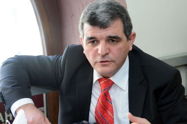 "Azərbaycanda buzova görə 100, yeni doğulan körpəyə görə 45 manat ödənilir" -Millət vəkili