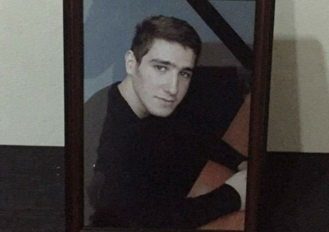Bakıda tələbənin dəhşətli taleyi - Futbola baxandan sonra öldü