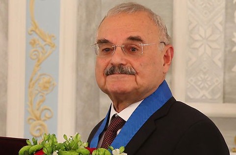 Artur Rasi-zadənin köməkçiləri azaldıldı - 7-sindən 3-ü qaldı