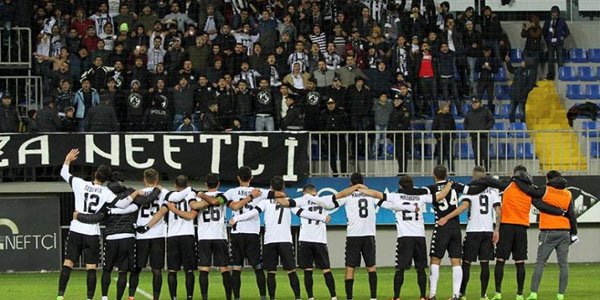 Bu futbolçular "Neftçi"dən gedir