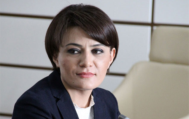 Gənc deputat atasını itirdi
