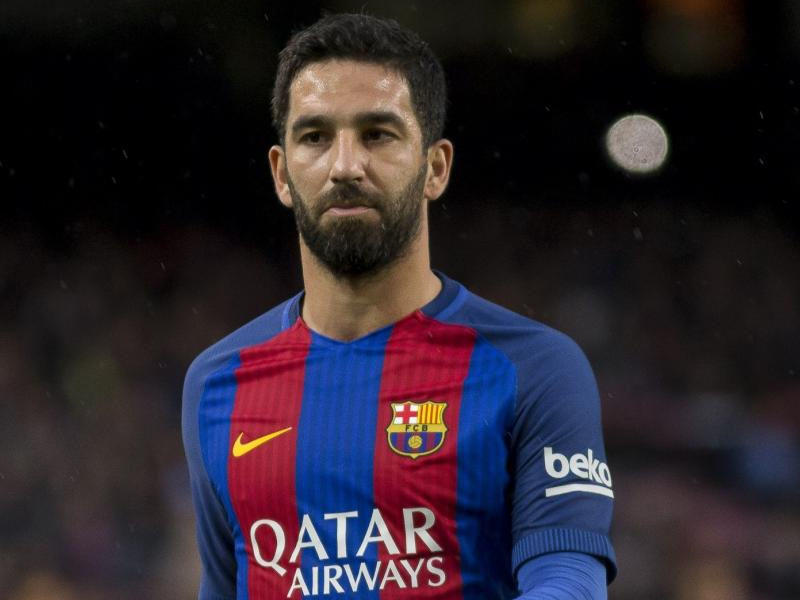 Arda Turan 12 milyonluq imza atdı - Londona gedir