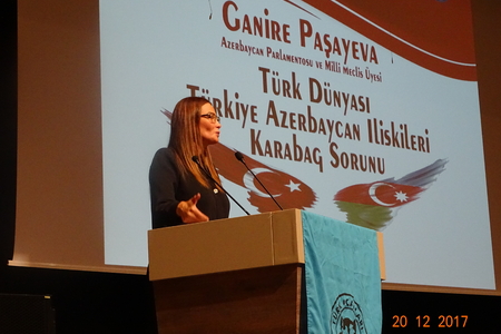 Qənirə Paşayeva Türkiyədə konfrans keçirib