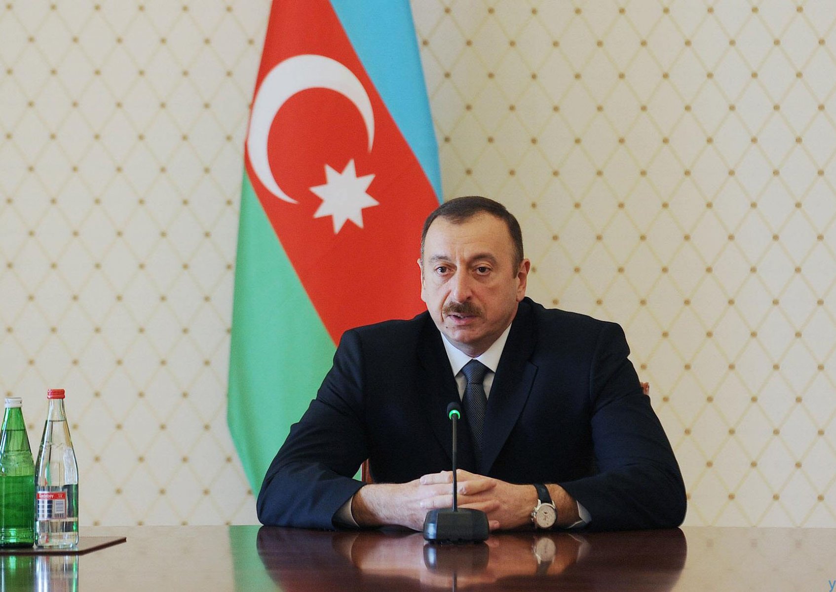 Dövlət başçısı dünya azərbaycanlılarını təbrik etdi