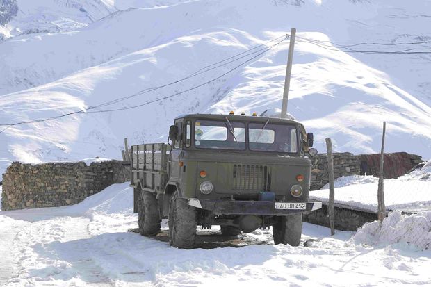 Alpinistləri dağa aparan sürücü: Qərarımı son anda dəyişdim – FOTO
