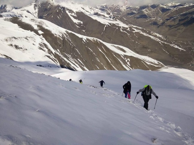 “Alpinistlərlə bağlı "Gilavar" idman klubu məsuliyyət daşıyır” - Nazir müavini
