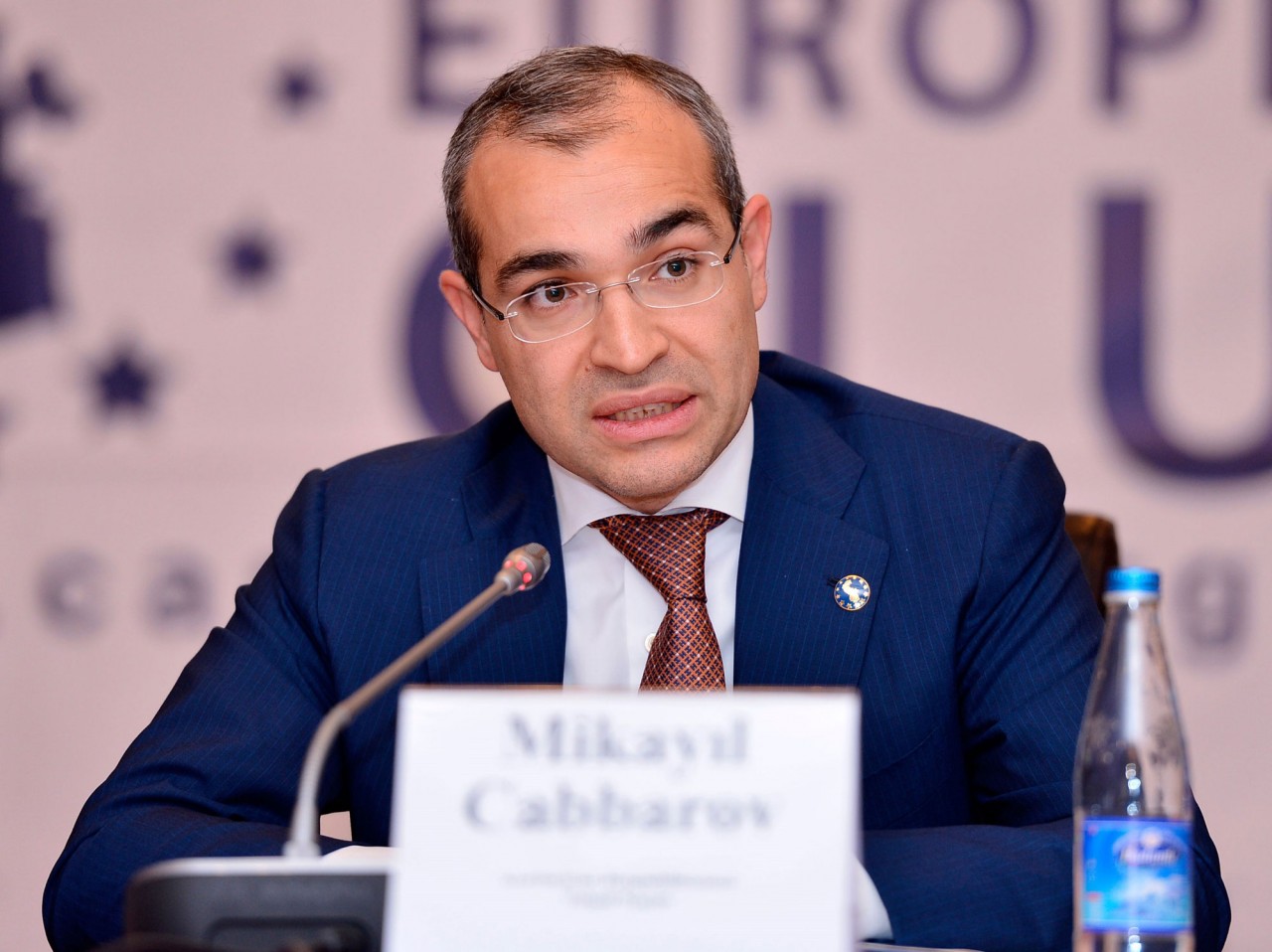 Mikayıl Cabbarovun Vergilər Nazirliyində işdən azad etdiyi şəxslərin -  Adları 