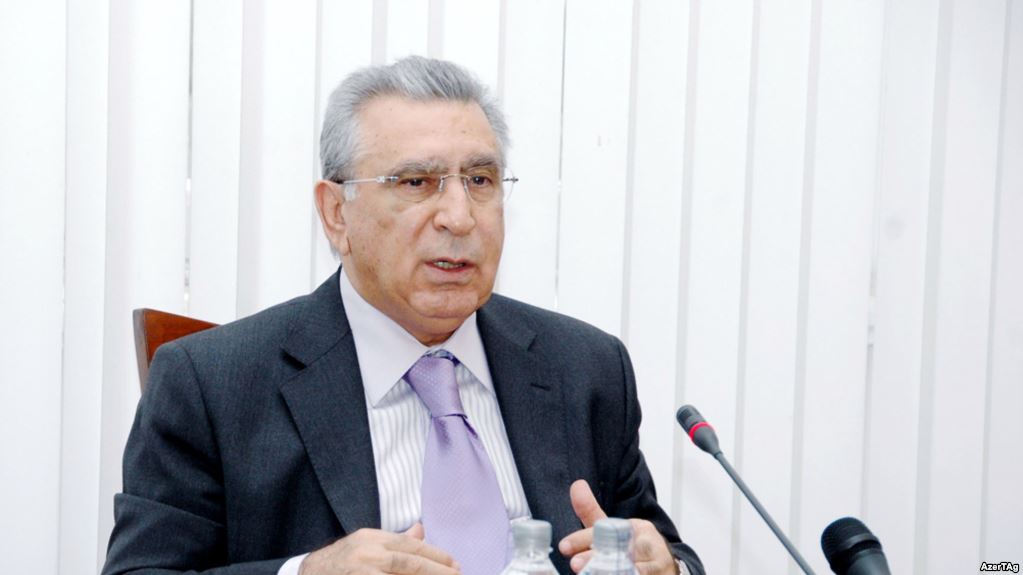 Akademik Ramiz Mehdiyevin kitabı MEK-ə daxil olub