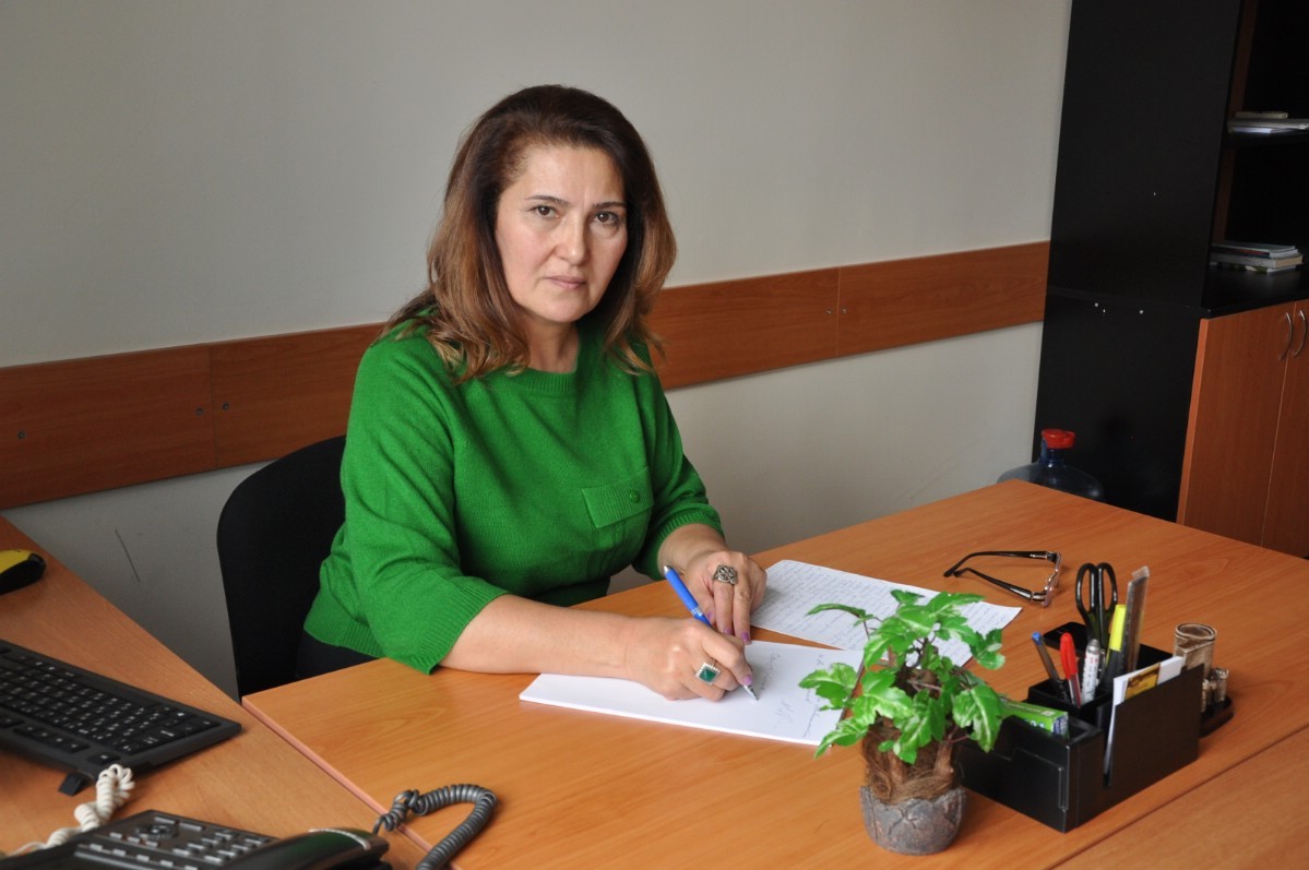 "Müsahibə götürən jurnalist müsahibdir, müstəntiq deyil - iddialılıq yolverilməzdir" - Natəvan Dəmirçioğlu