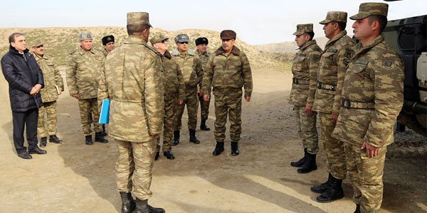 Fuad Ələsgərov və Zakir Həsənov cəbhə xəttində - FOTOLAR