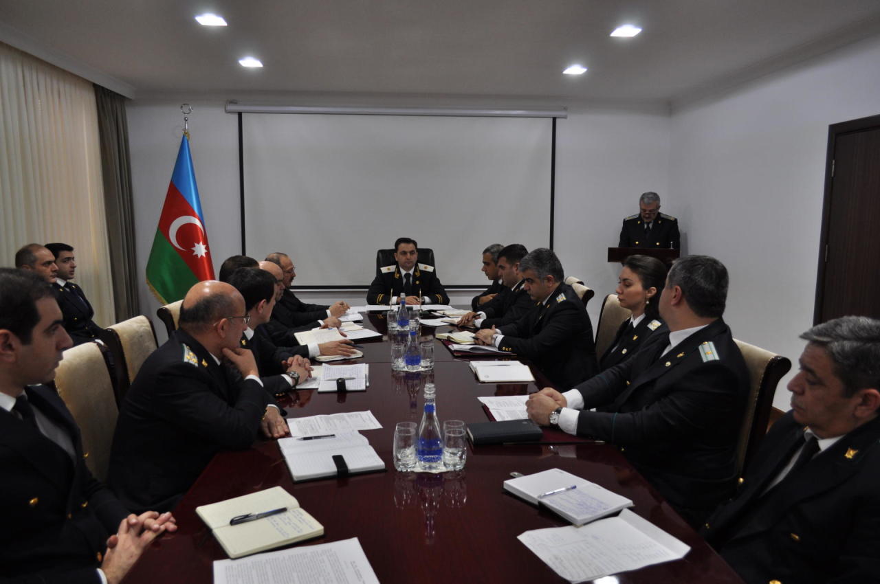 Bakıda 5 prokurorluq işçisinin vəzifəsi əlindən alınıb