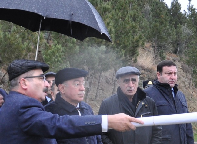 Kəmaləddin Heydərov Bayıldakı sürüşmə zonasına getdi - FOTO