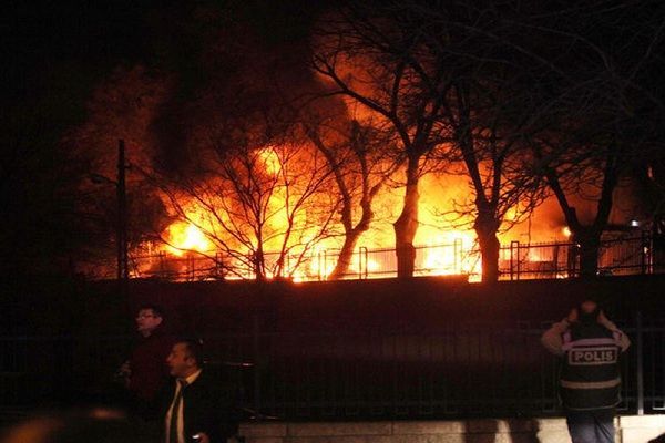 Ankarada güclü partlayış baş verib – FOTO