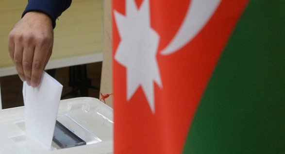 Azərbaycanda növbədənkənar prezident seçkiləri elan edildi