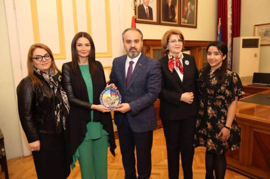 Bursanın mərkəzində Azərbaycan küçəsi və Qarabağ parkı təklifi dəstəkləndi