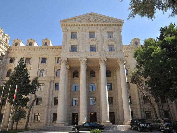 Xələfov və Atacanov Xəzərin dibinin bölünməsini müzakirə edib