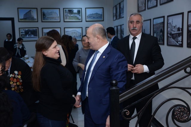 Nəsimi rayonunda Xocalı sakinləri ilə görüş keçirildi