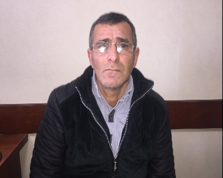 Bakı Vağzalında üzərində “Kalaşnikov” avtomatı olan şəxs saxlanıldı - FOTOLAR