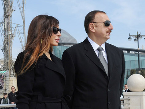 Prezident və xanımı Mingəçevirə səfərə gedib