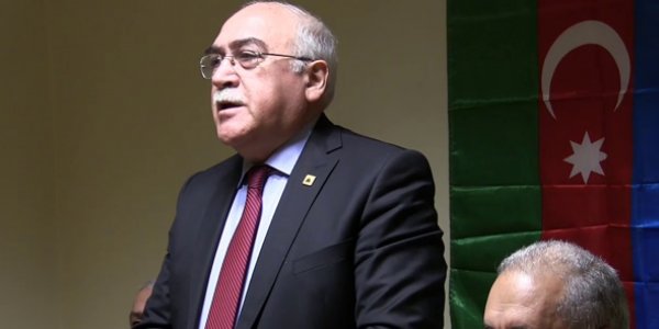 İsa Qəmbər müayinə üçün Türkiyəyə getdi