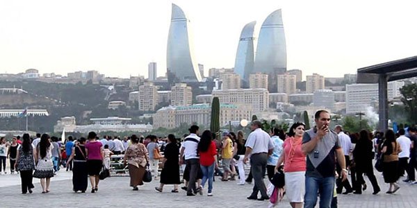 Azərbaycanda qadınların sayı açıqlandı