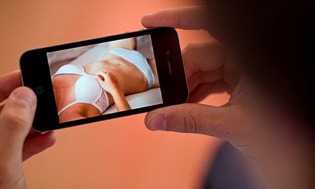 Azərbaycanda yeni porno fırıldağı – Sizə bu mesaj gəlirsə aldanmayın - FOTOFAKT