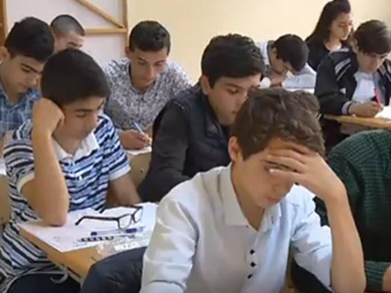 Bu gün Azərbaycanda buraxılış imtahanı keçirilir