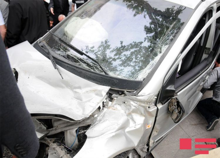 Azərbaycanda dünən baş verən yol qəzalarında 10 nəfər ölüb