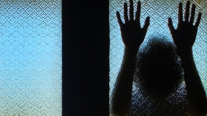 Oğlunun gözü qarşısında 52 yaşlı anasını zorladı və... - Qubada dəhşətli hadisə