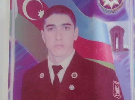 Aprel döyüşlərində şəhid olmuş əsgərin atası: “İcra başçısı yas üçün verilən pulu əlimdən alıb” – FOTOLAR