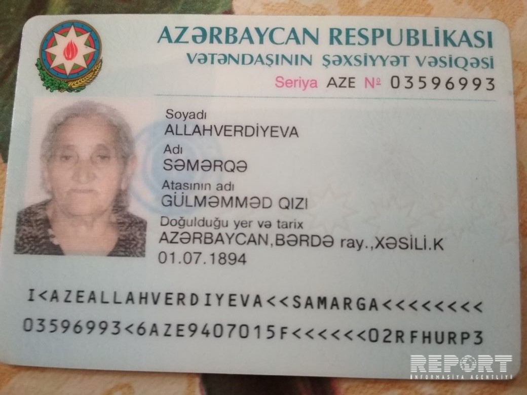 Azərbaycanın ən yaşlı seçicisi səs verdi - FOTO