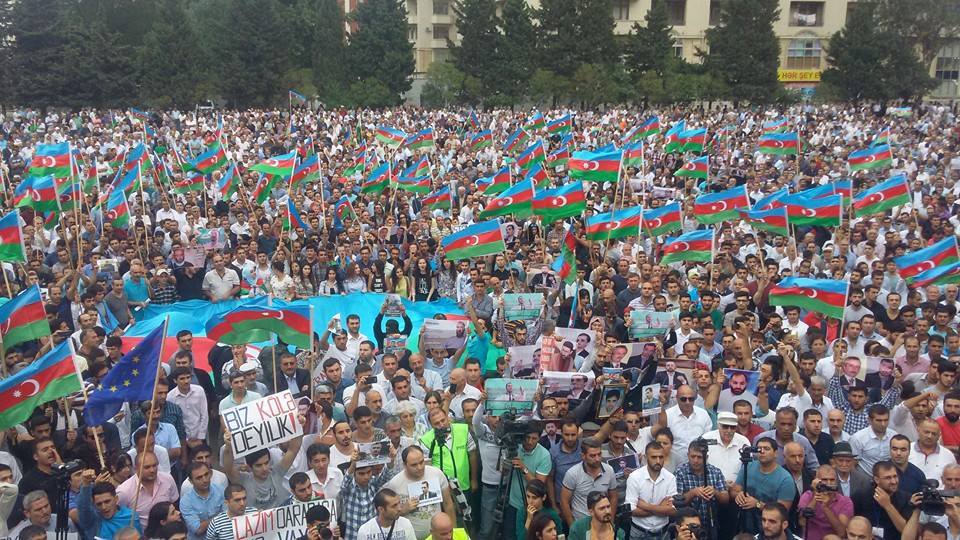Bakı Şəhər İcra Hakimiyyəti Milli Şuranın mitinqinə icazə verdi