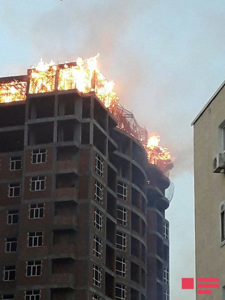 FHN Bakıda tikilən yaşayış binasındakı yanğınla bağlı məlumat yayıb