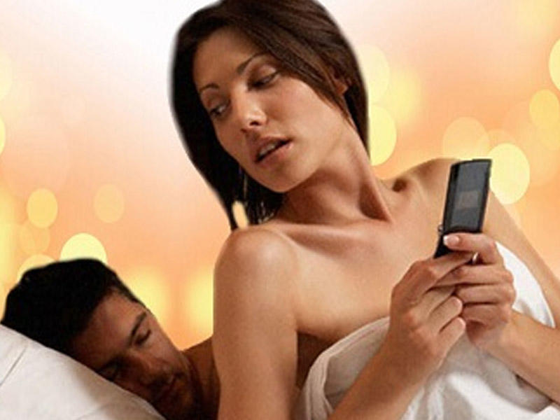 “Gülnarəyə telefon və nömrə alıb verdim, dedim ərindən boşanma”