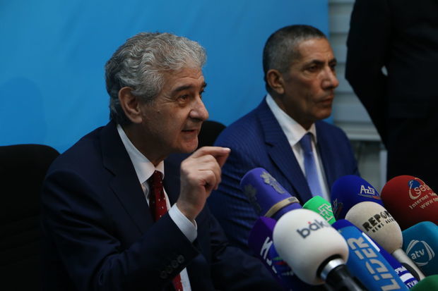 "Azərbaycandakı prezident seçkilərinə qara yaxılır" - Əli Əhmədov