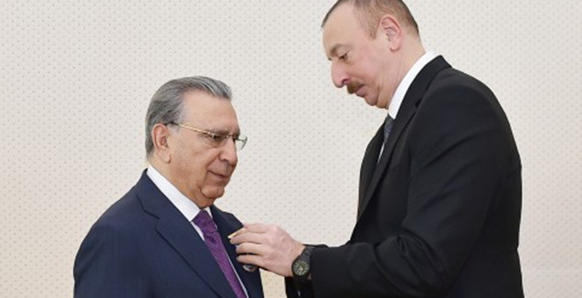 Prezident Ramiz Mehdiyevi təbrik etdi - “Şöhrət” ordeni verdi