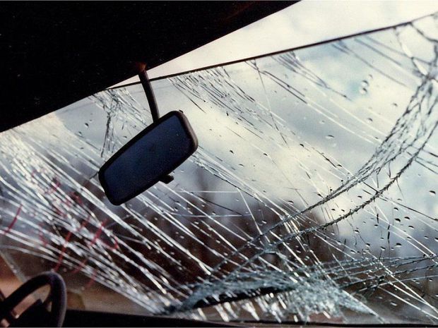 Ağsuda iki “VAZ 2106” toqquşub, 4 nəfər yaralanıb