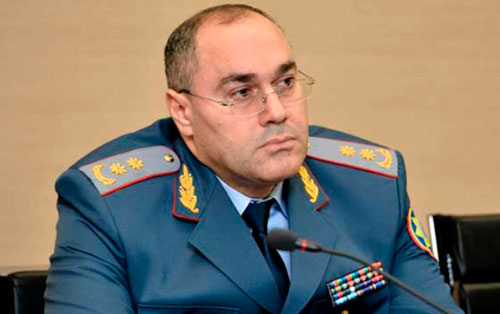 Səfər Mehdiyev də kollektivə təqdim edildi