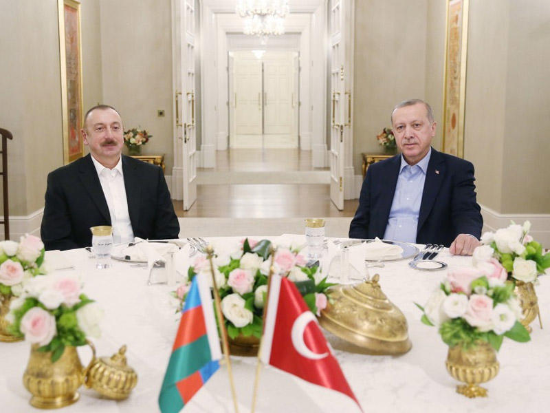 Azərbaycan və Türkiyə prezidentləri birgə şam etdilər - FOTO