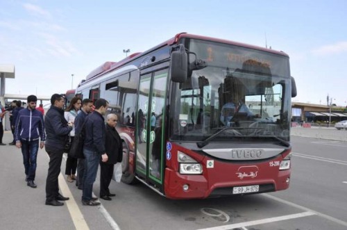 Sərnişinlərin nəzərinə: Avtobuslar əvvəlki rejimə qayıdır