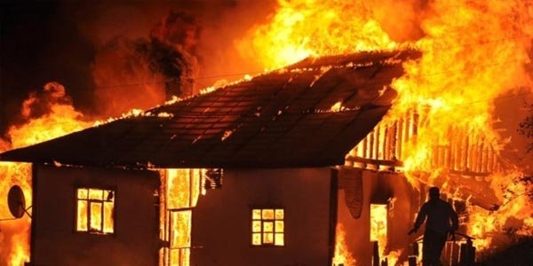 Bakıda güclü yanğın başladı - FOTO
