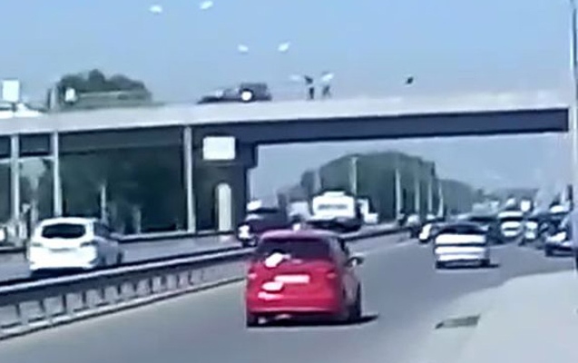Goranboyda 21 yaşlı qız özünü körpüdən belə atdı - Video