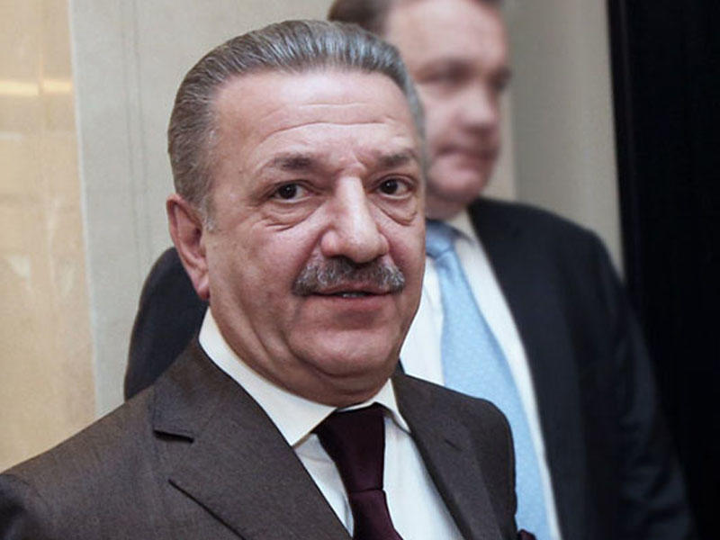 Telman İsmayılova daha bir zərbə - İri ticarət mərkəzini itirdi - FOTO