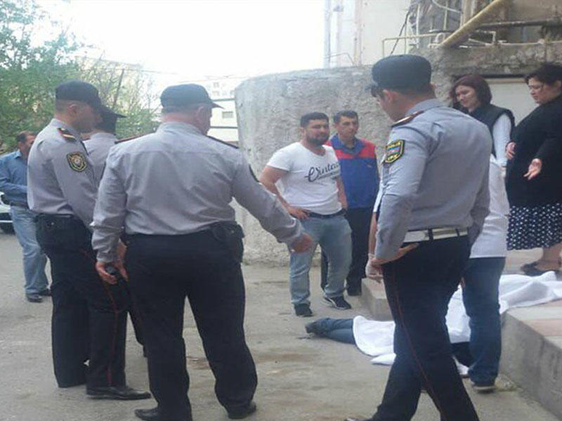 Sumqayıtda özünü öldürən 17 yaşlı gəncin kimliyi bilindi