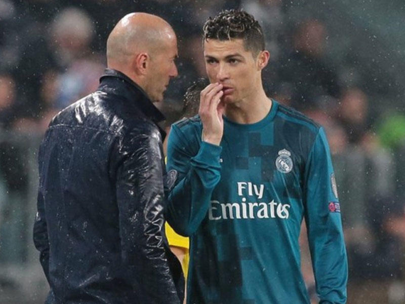 Zidan: "Ronaldonu Salaha dəyişmərəm"