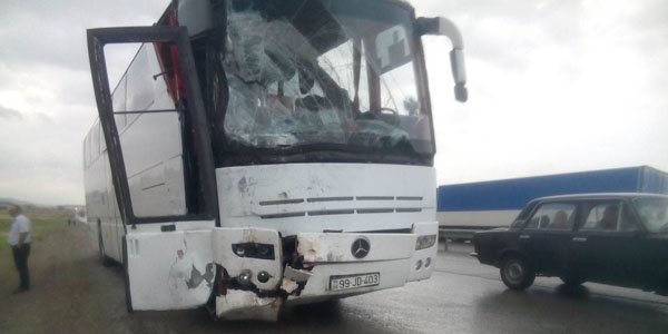 Nabrandan Bakıya gələn 3 avtobus qəzaya uğradı - Yaralılar var- FOTOLAR